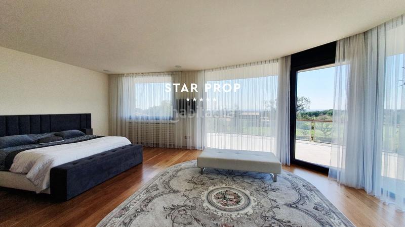 Foto 58437f8f-dc3e-4196-83ee-a695bf345d6d. Casa amb calefacció aparcament piscina a Peralada