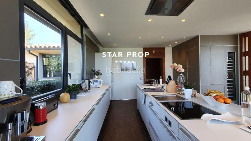 Foto 746cf96a-92f6-4271-b5c4-a743ace84e5d. Casa amb calefacció aparcament piscina a Peralada