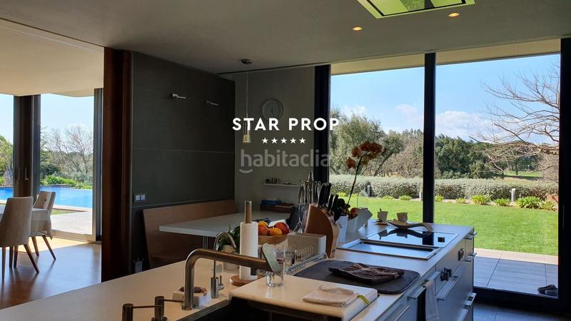 Foto 921949b6-4042-4b68-9cd0-fe4908c725f0. Casa amb calefacció aparcament piscina a Peralada