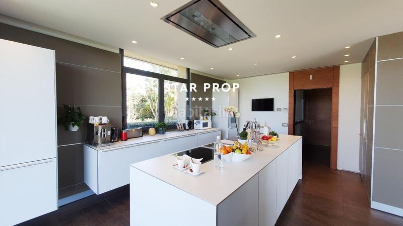 Foto b2f4101c-64c2-47e9-b7c8-babe916e143a. Casa amb calefacció aparcament piscina a Peralada