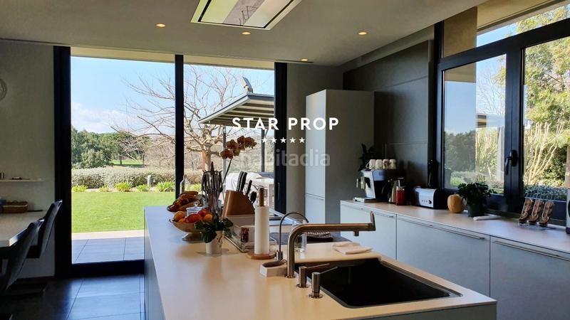 Foto b93a4b63-38a8-4a12-baae-6cac088a5efe. Casa amb calefacció aparcament piscina a Peralada