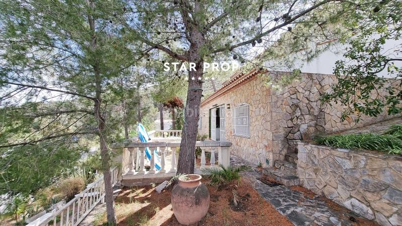 Foto cf36364f-bf9d-42b2-87e9-73e06a3625fe. Casa con riscaldamento parcheggio in Port de la Selva (El)