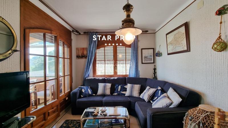 Foto f8666709-c8a5-44d8-9b56-b2246aa0a157. Casa con riscaldamento parcheggio in Port de la Selva (El)