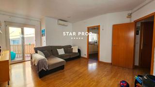 Appartement dans La Vila. tico con terraza y licencia turstica en llan
