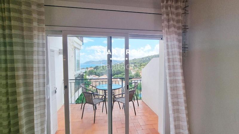 Foto 2515cb21-b3d6-4382-9e05-7a2926562d86. Piso terraza, vistas al mar y amaneceres de ensueño... con licencia turística en Llançà