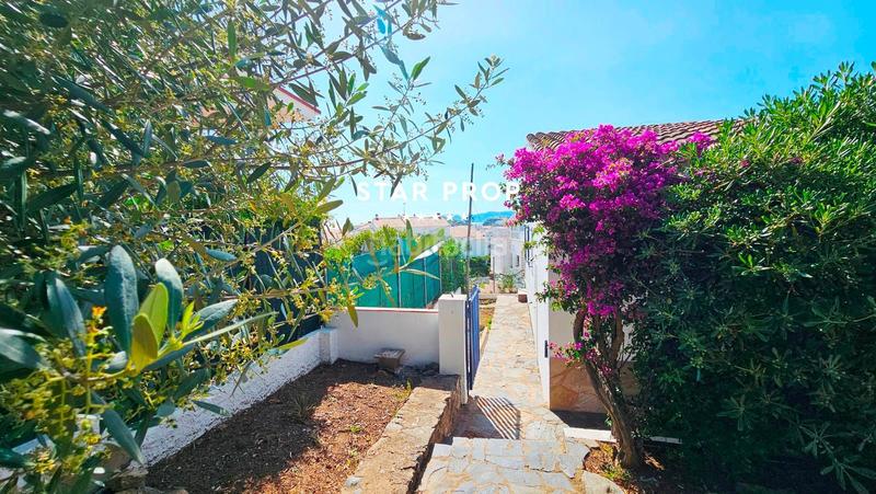 Foto 98da6d5b-1c83-4183-a8e3-30a26e03f647. Casa con parcheggio in Grifeu - Cap Ras - Els Estanys - Sant Genís Llançà