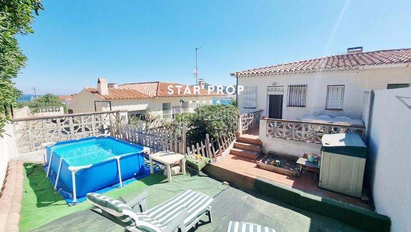 Foto 4124d73c-883f-4b93-97e4-b40e2e4a4767. Casa terraza, sol y mar... en Port de la Selva (El)