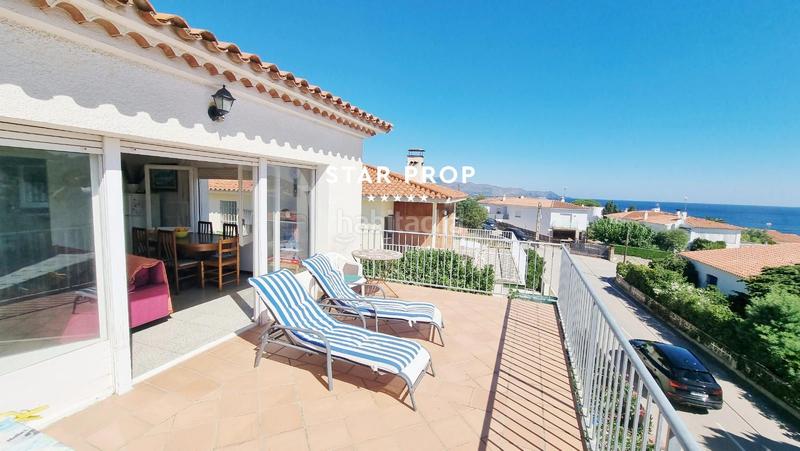 Foto 7fd92b0d-2eca-4b4f-9ba0-3e3d114d2b39. Casa terraza, sol y mar... en Port de la Selva (El)