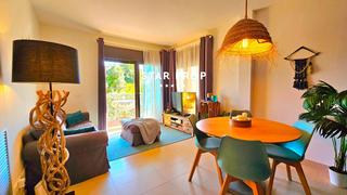 Appartement à La Vila. Piso con terraza, parking y sol