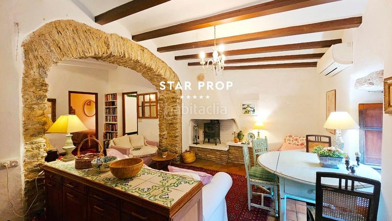 Foto a0cd1a4a-c2a2-43a3-95e8-83c85e882a12. Casa con parcheggio in Port de la Selva (El)