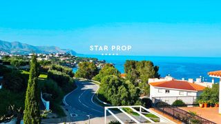 Piso en Cau del Llop - Super Fener - Fener. Piso con terraza y vistas al mar en llan��, 3 habitaciones y par