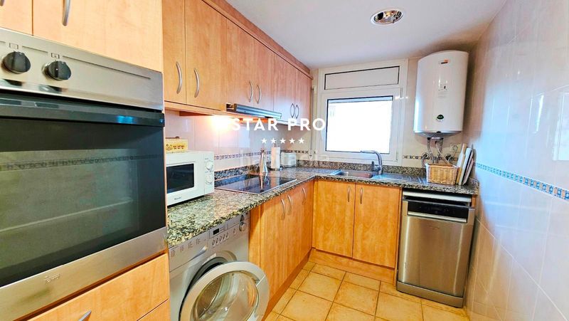 Foto d68afeb7-cfce-4a7a-822e-8b0a6e9cde22. Casa amb aparcament a Colera