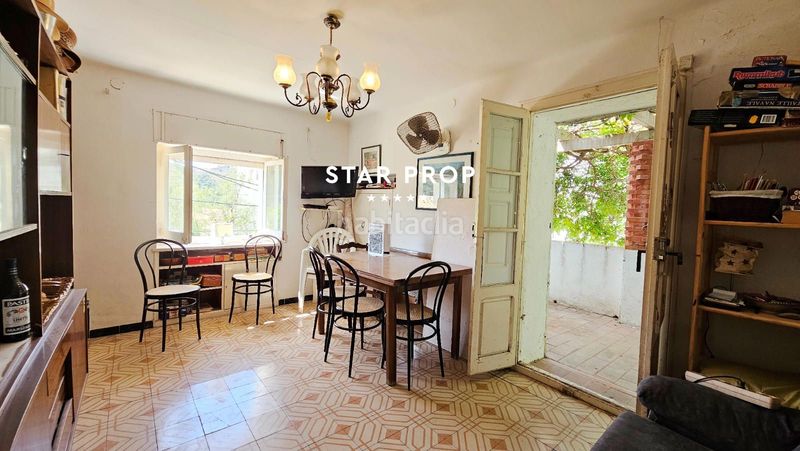 Foto e0e5b136-faed-4c3a-bbae-d0ad806c3537. Casa a Colera