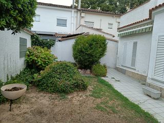 Location Maison jumelée  Carrer d'en narcís xifra i masmitjà