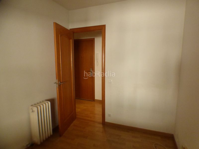 Foto 5cfa2bb6-1547-4582-801f-c423e932ad15. Rent flat with heating parking in Eixample Nord Girona