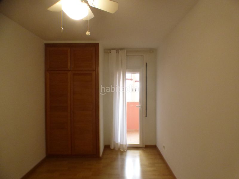 Foto 6a282855-b50c-413f-b71f-6ab9d45ff32e. Rent flat with heating parking in Eixample Nord Girona