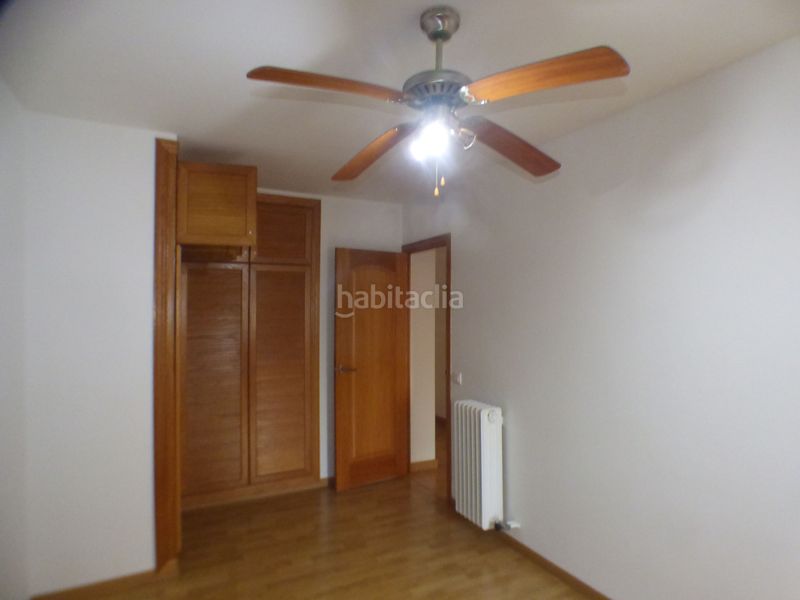 Foto cb848be1-4e06-4edb-8204-7147f8fd5f1b. Rent flat with heating parking in Eixample Nord Girona