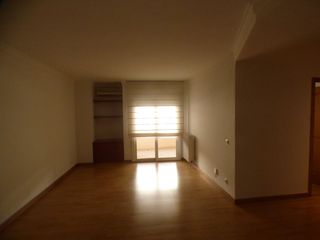 Miete Etagenwohnung in Eixample Nord