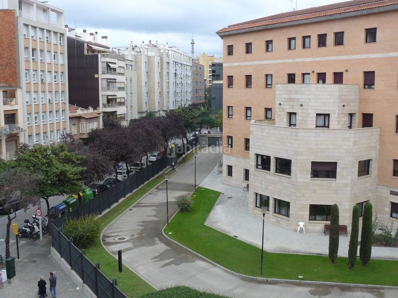 Foto 66c5824a-f3d3-4955-88db-153e237d4ec2. Rent flat with heating parking in Eixample Nord Girona