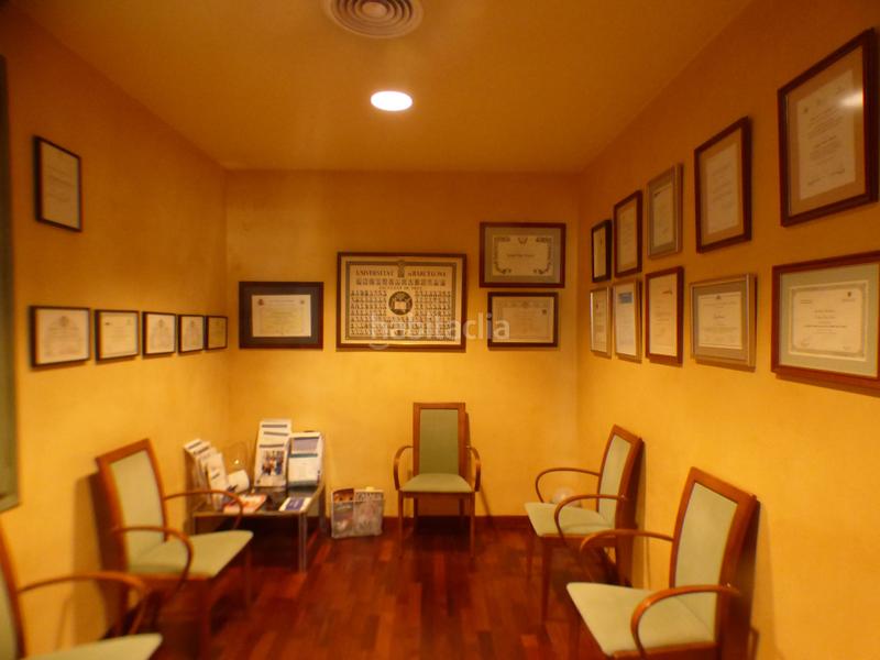 Foto cbddf284-fd41-4094-8469-c6920b989170. Office space with heating in Eixample Nord Girona