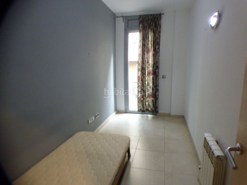 Foto 659560dd-b37c-4186-bcab-24f5a98771ab. Lloguer pis amb calefacció aparcament a Eixample Nord Girona