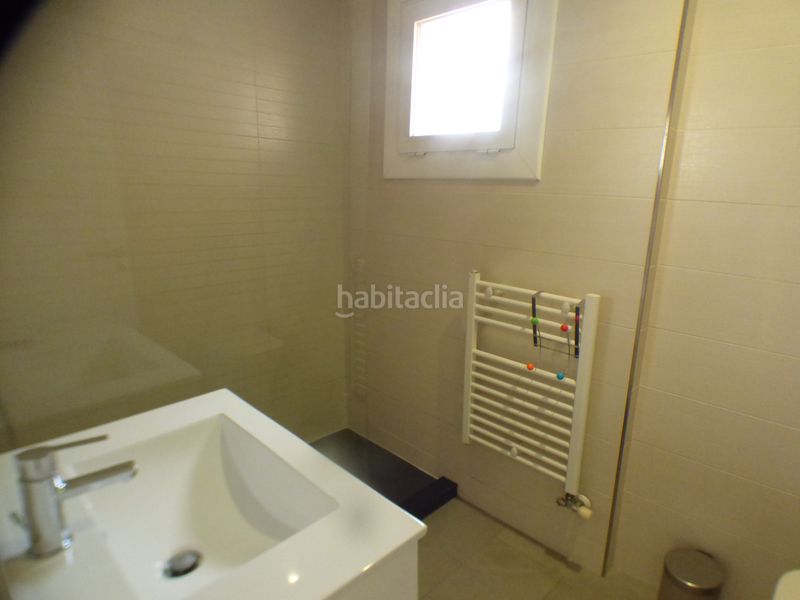 Foto 0d1e3baa-320a-4cfd-80dc-fd528975d239. Rent flat with heating in Eixample Nord Girona