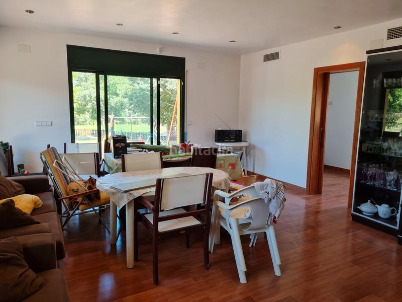 Foto ec92d086-8552-4172-b495-16f3a5660146. Alquiler chalet en Aiguaviva