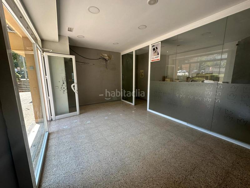 Foto 98197820-5693-496b-920b-3e9f05f03525. Location local commercial dans Montilivi Girona