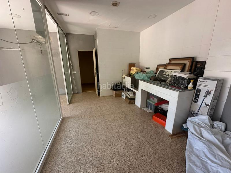 Foto ab4409b2-40d1-45a2-af54-02bd37d6eec1. Location local commercial dans Montilivi Girona