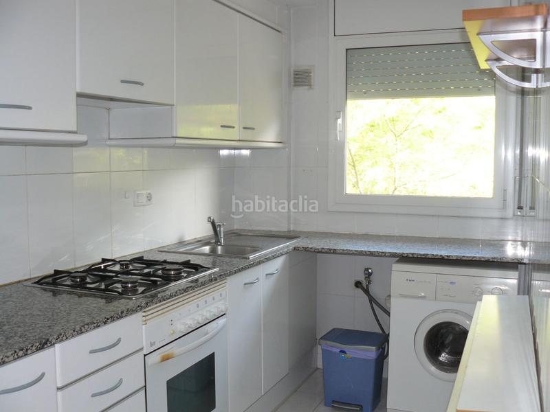 Foto afa30c43-7ed7-44a8-b548-0c533a97f1ad. Lloguer pis amb calefacció aparcament a Eixample Sud-Migdia Girona