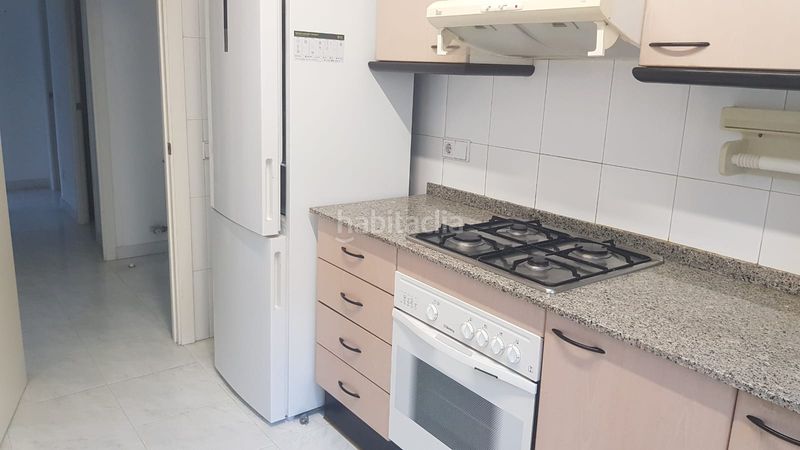 Foto dec9f5b5-d3f3-47d3-ab76-163fcdea3077. Piso en Eixample Sud-Migdia Girona