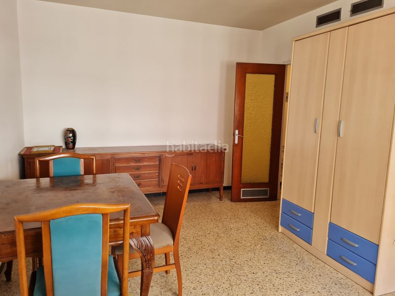 Foto e1b6d7d2-efe4-4d23-892f-e3f60c3830e0. Pis amb calefacció a Eixample Nord Girona