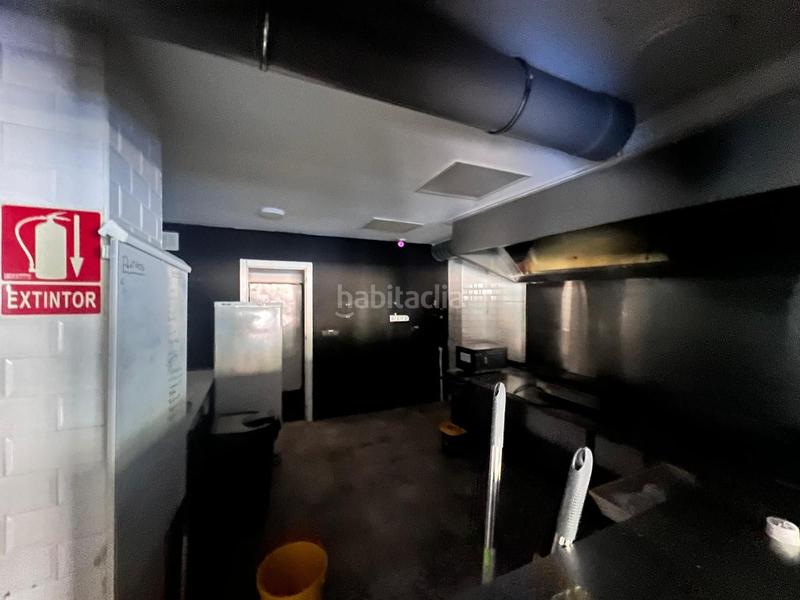 Foto 0b12dba9-60e1-4c37-a5bf-dfa45602f924. Local comercial en El Clot Barcelona