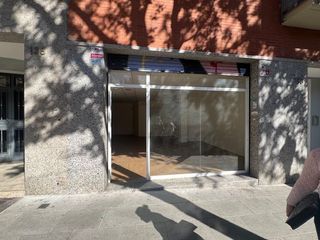 Lloguer Local Comercial  Rogent