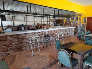 Local commercial à Valdelacasa de Tajo. Venta de bar restaurante en valdelacasa de tajo, cáceres.
