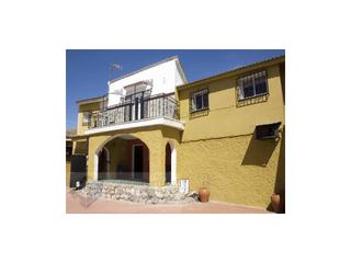 Maison à Hontoba. Venta de complejo hostelero en finca de 7.000 m en hontoba guada