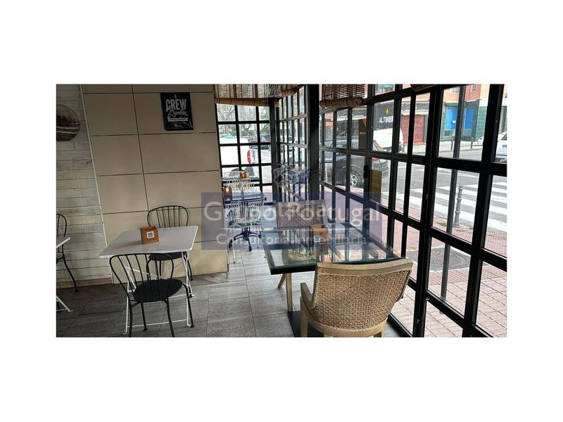 Foto 10c214dd-3d57-411f-b47f-3640816686ed. Lloguer local comercial a Villafontana - Estoril I Móstoles