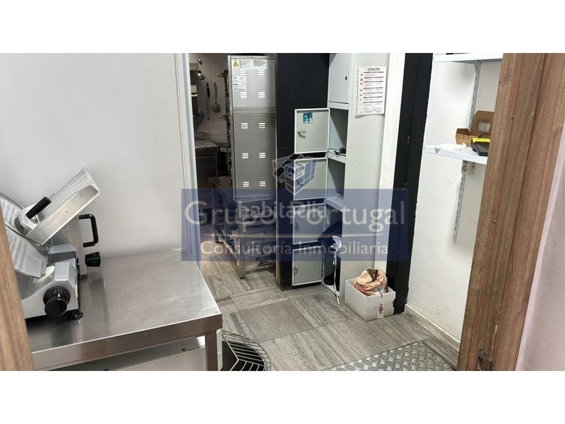 Foto 74ef85df-7c3e-4d1d-8226-ee88493c43b6. Miete geschäftsraum in Villafontana - Estoril I Móstoles