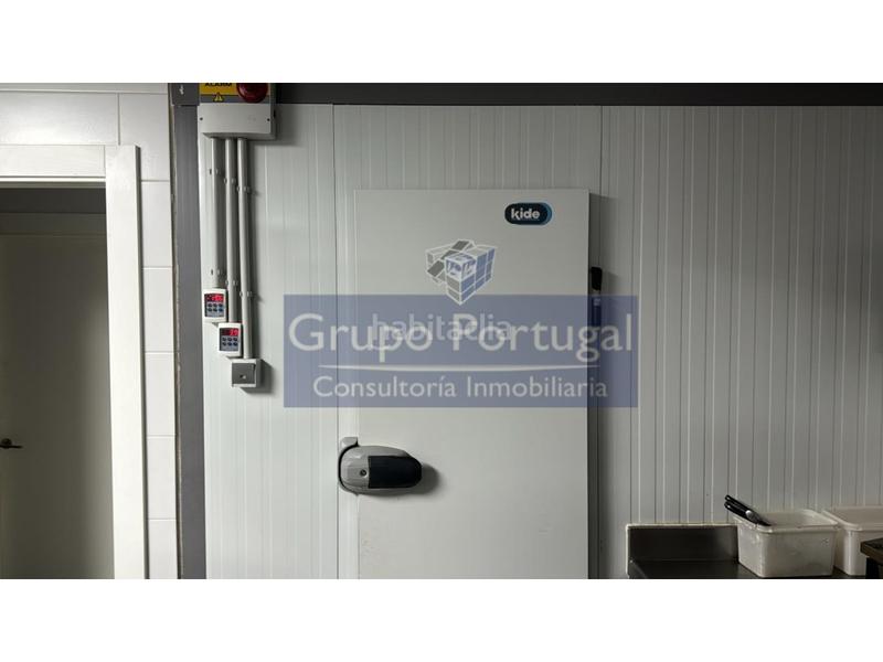 Foto 915df5b0-98e5-46fc-80a2-93d6a310de10. Rent business premise in Sector S Boadilla del Monte