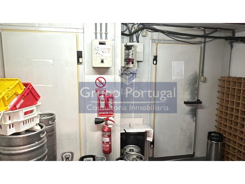 Foto d0491305-7ce3-4e8e-8d7f-e37bd67371c1. Location local commercial dans Valderas-Los Castillos Alcorcón