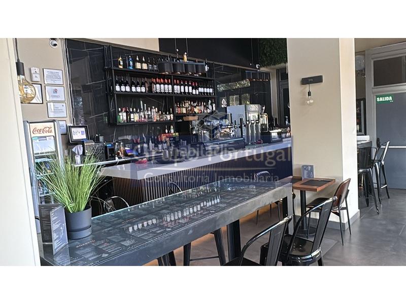 Foto b6a14fba-ba37-4c70-9d69-d72f7131dca4. Traspaso local comercial traspaso de bar restuarante , madrid. en Alcorcón