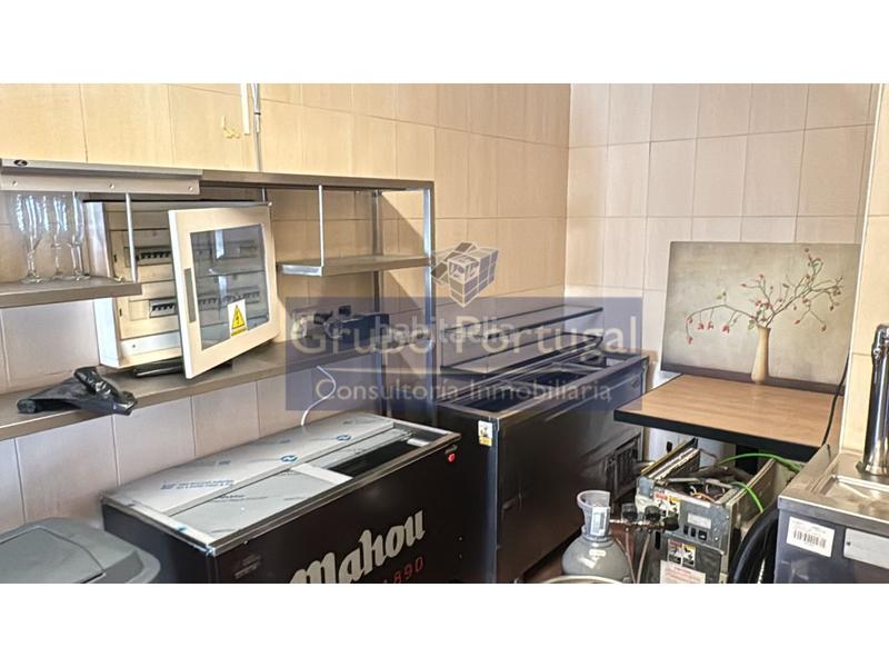 Foto d9c9b536-b3a8-4f5a-b2cd-ab6a8f50c866. Traspaso local comercial traspaso de bar restuarante , madrid. en Alcorcón