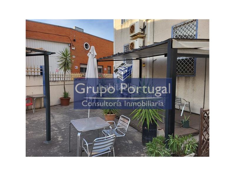 Foto be6b65c9-7261-4f7c-b2ae-aca510b3eaeb. Pas-de-porte local commercial dans Campodón-Ventorro del Cano Alcorcón