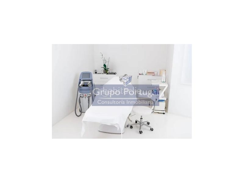 Foto a2633f86-908c-4906-a6fe-4364b387ea76. Traspaso local comercial traspaso de clínica estética , madrid. en Pozuelo de Alarcón
