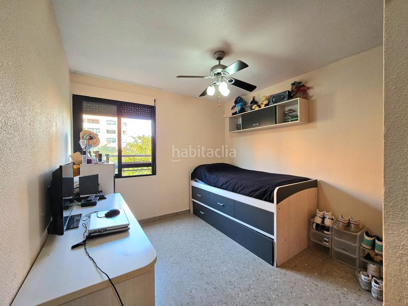 Foto 4b38bb4a-7d04-413d-8561-02f87f753216. Piso terraza de 90m2 - 3 dormitorios - 2 baños en Alicante