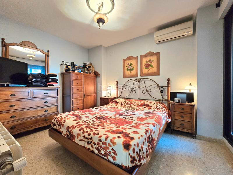 Foto 7390bd43-5966-4d94-b3ee-c37b0d43a27f. Piso terraza de 90m2 - 3 dormitorios - 2 baños en Alicante