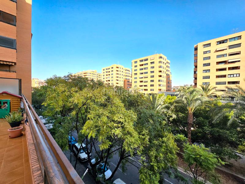 Foto 893521af-c26b-472b-9773-9ff838d20eb3. Piso terraza de 90m2 - 3 dormitorios - 2 baños en Alicante