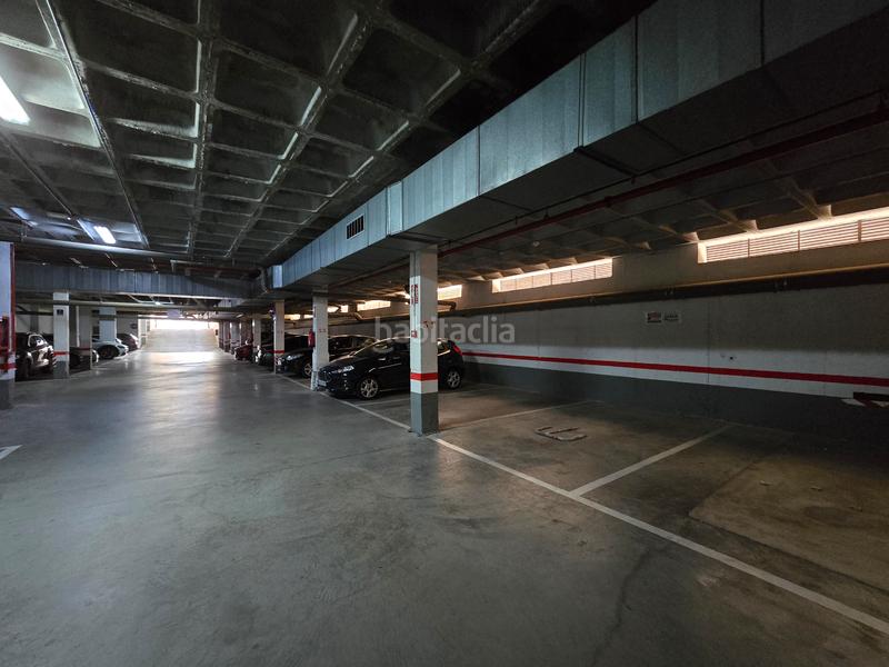 Foto e501c42a-4e24-4d3d-89fc-42db5fee7c1f. Piso terraza de 90m2 - 3 dormitorios - 2 baños en Alicante