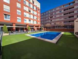Appartement à Calle doctor ángel tello ortiz 16. Amplio piso de 3 dormitorios cerca de hospital