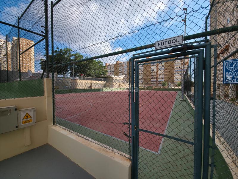 Foto afcbb02b-d107-4cd9-b254-2a6f24603c73. Appartamento in carrer hisenda de l'administrador 4 in Campello (el)